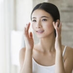 Jawline & Chin Contouring in Manotick: How Lipolysis Treatments Eliminate Stubborn Fat Without Surgery