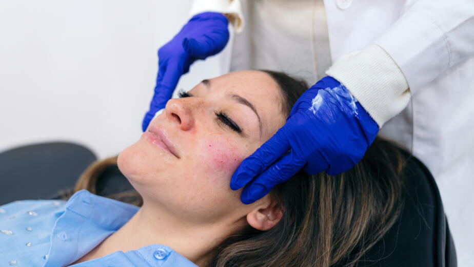 Summer Skin Reset in Manotick The Best Treatments to Repair, Refresh, and Protect Your Skin This Season