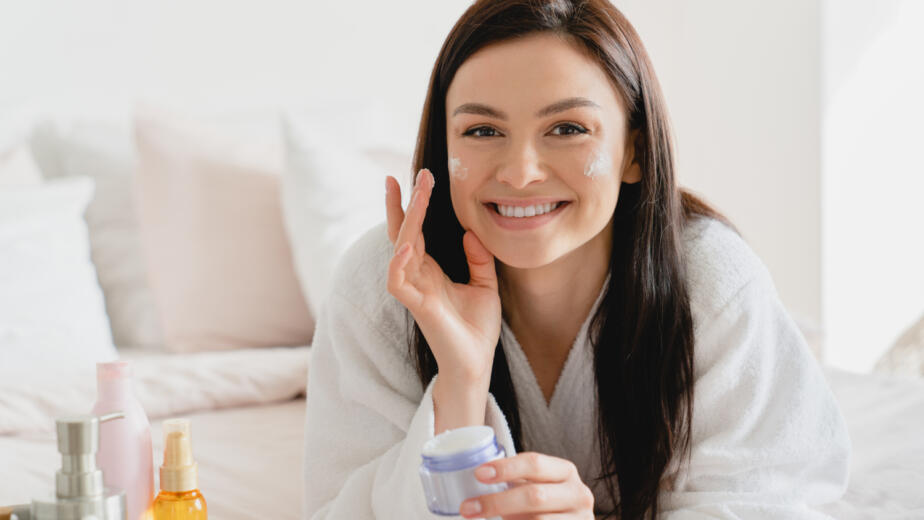 How to Improve Your Skin Naturally in Your 30s, 40s, and 50s A Manotick Guide to Long-Term Skin Health
